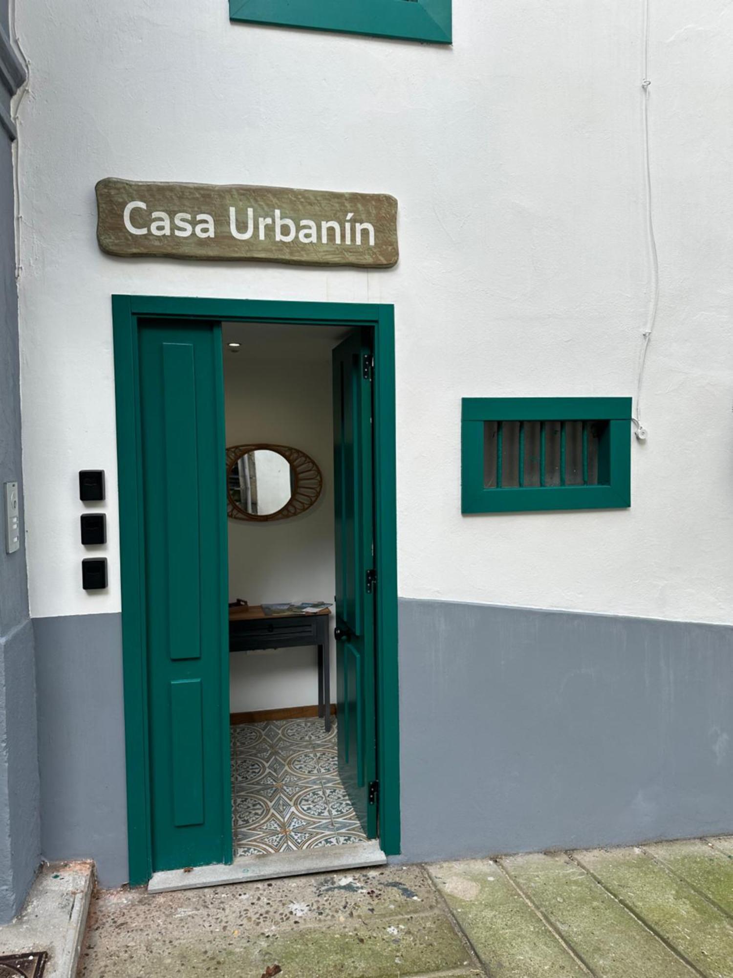 Apartamentos Urbanin I Plaza Ayuntamiento Cudillero Exterior foto